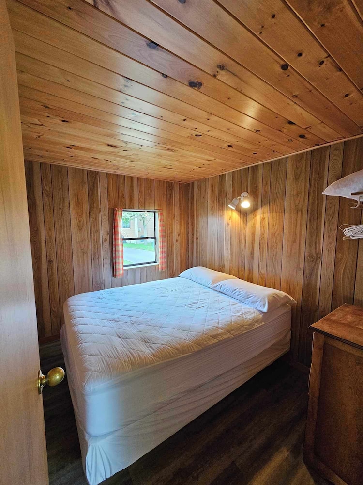 Southview Cottages Resort