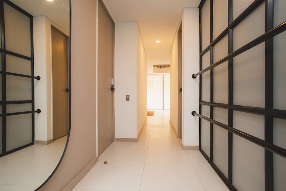 Cozy 3 BR in Laureles in Medell n