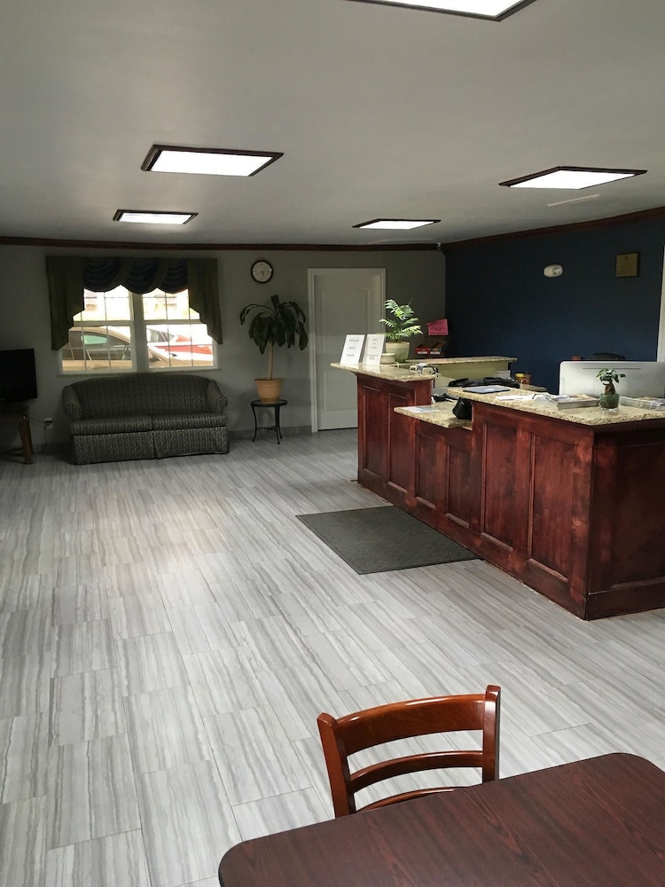 Americas Best Value Inn Pauls Valley view 2