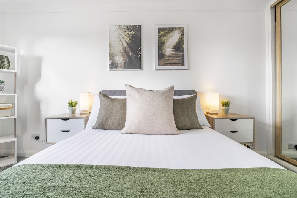 Angus Suites by Your Lettings