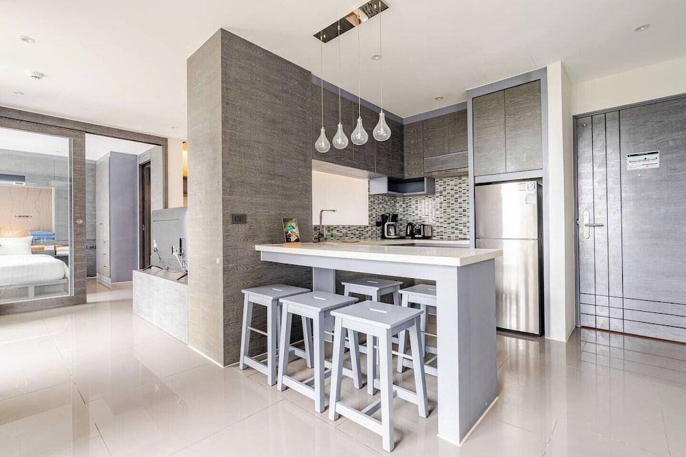 Citygate B307/8 By Villacarte