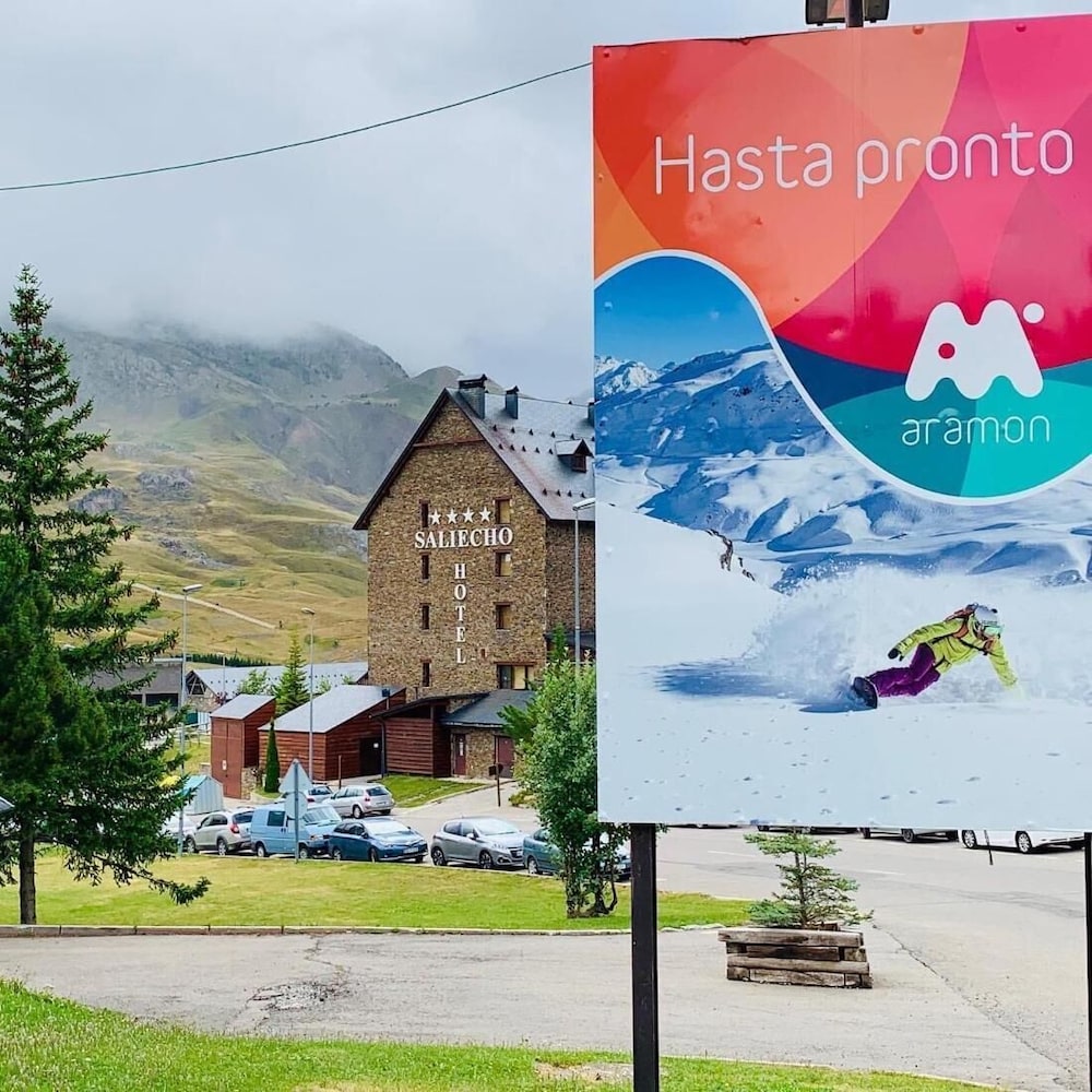 Apartamento Centrico y con Vistas a las Montanas