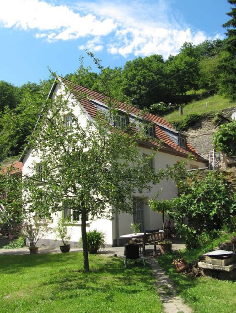 Holiday Apartment Garden Paradise