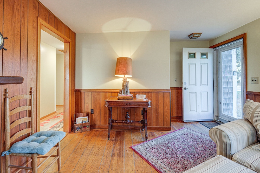 Cape Cod Cottage w/ Private Dock on Bass River