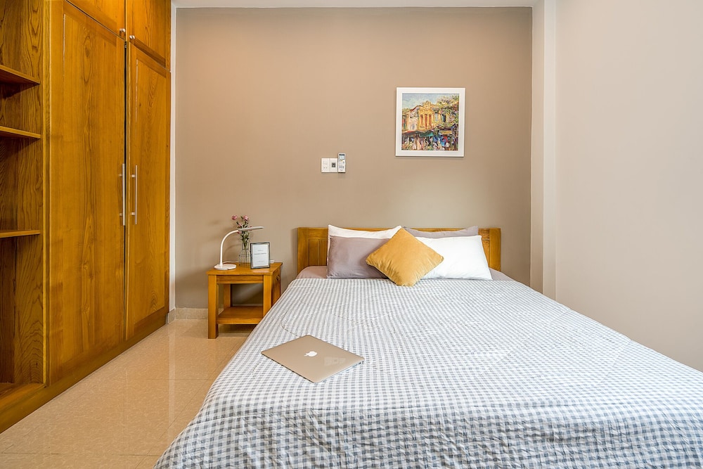 Pedersen Hostel