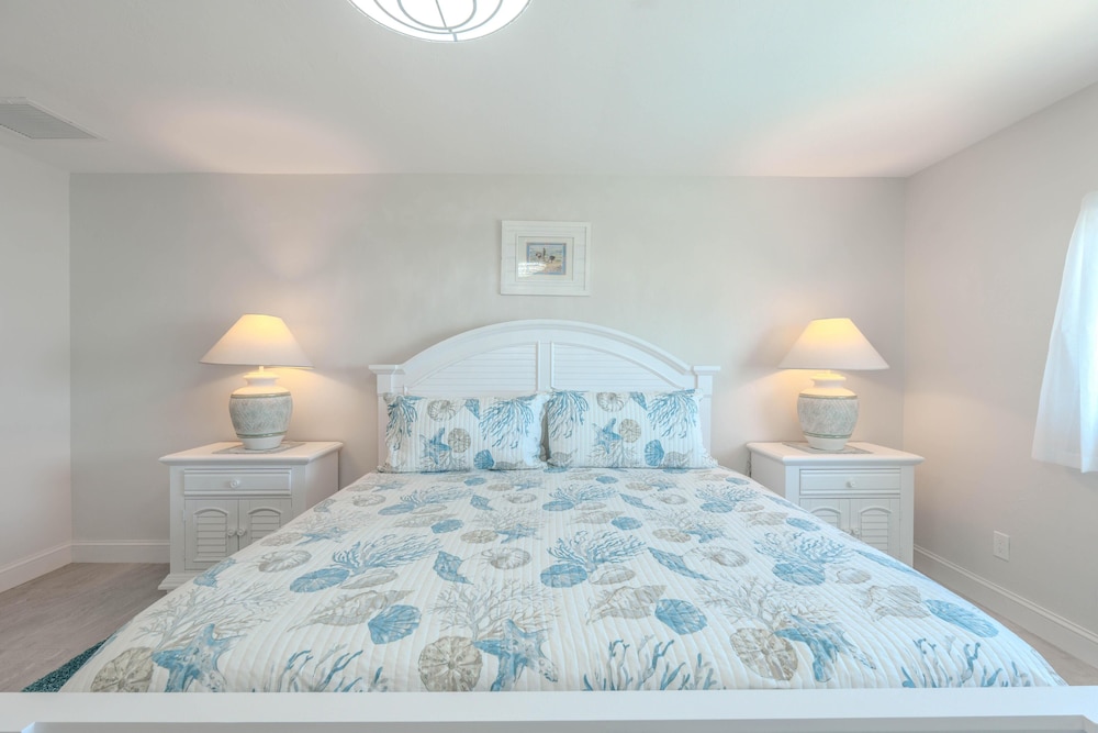 Island Bay Retreat