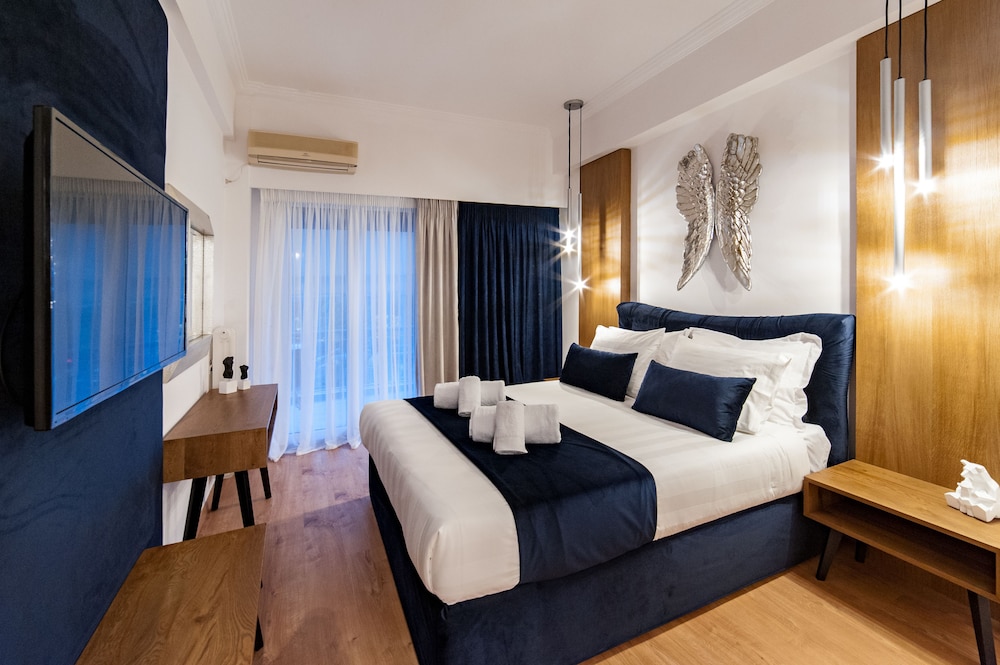 Acropolis View Deluxe Penthouse & Luxury Apartments