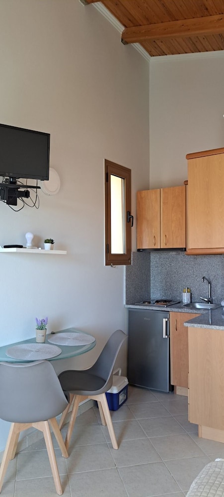 Stavros Kallia Apartment With sea View