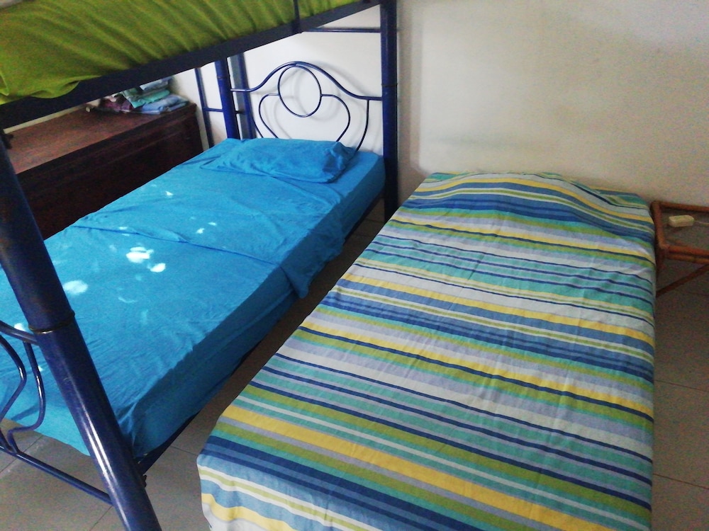 Taminaka Hostel