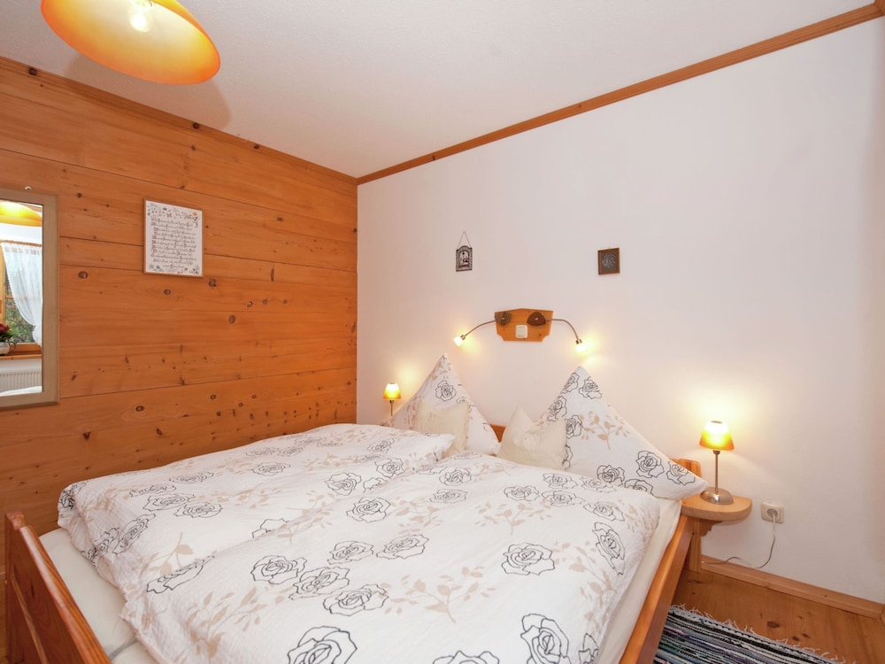 Spacious Apartment in Steingaden near Ski Area view 3