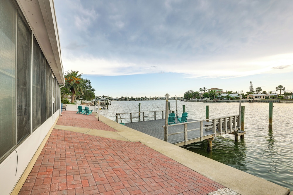 Ocean View, Pool & Boat Dock: Indian Rocks Retreat