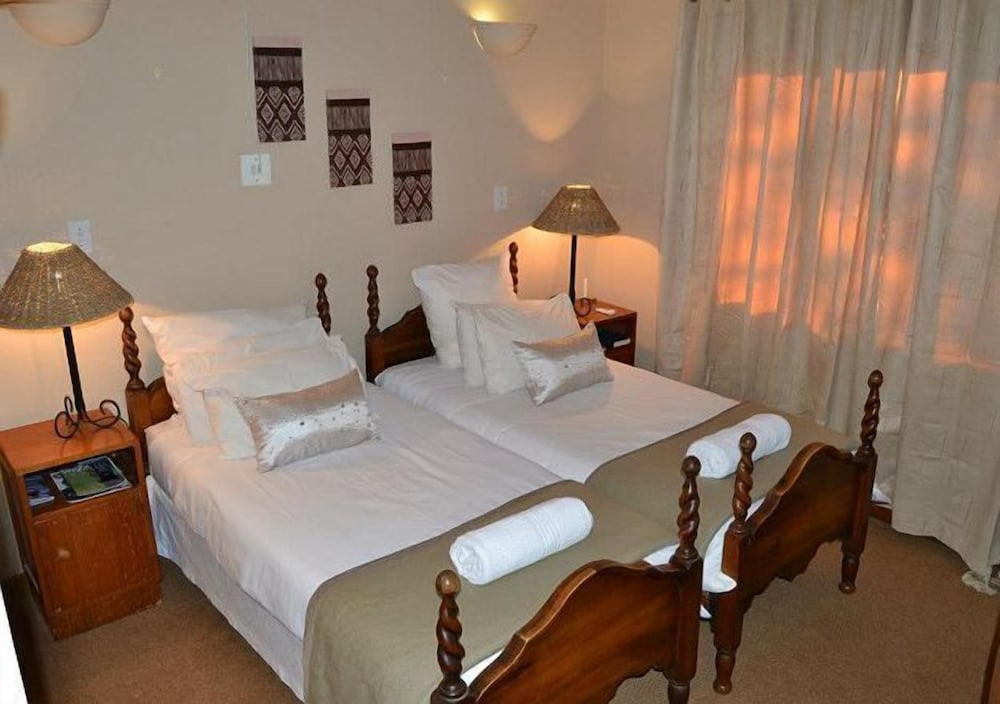 Canefields Country House