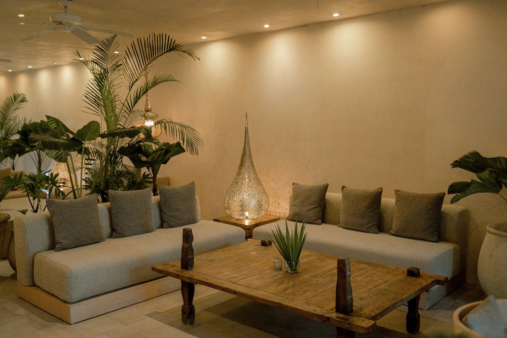 Jashita Hotel - Property Image 7