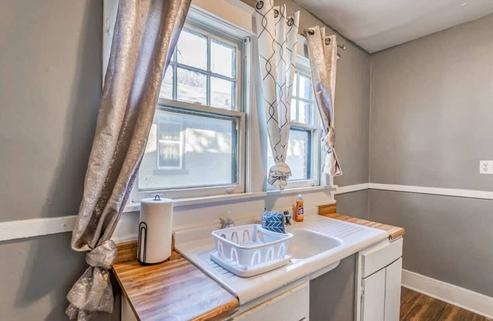 Rozelle Roost Both Units