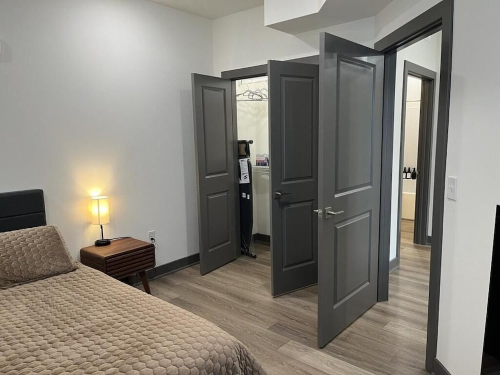 Forest Hill Apt - 202