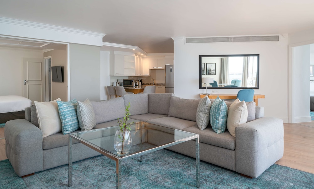 Radisson Collection Hotel, Waterfront Cape Town 44