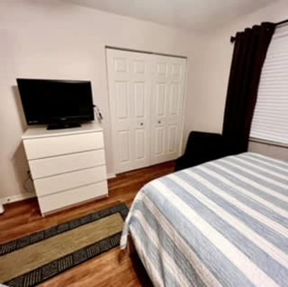 Beach Cottage 1212 in Indian Shores