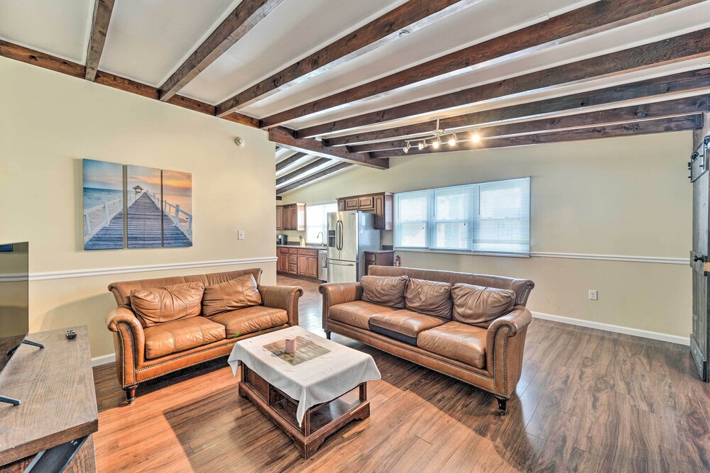 Sea Isle City Apartment, Close to Beaches! view 3