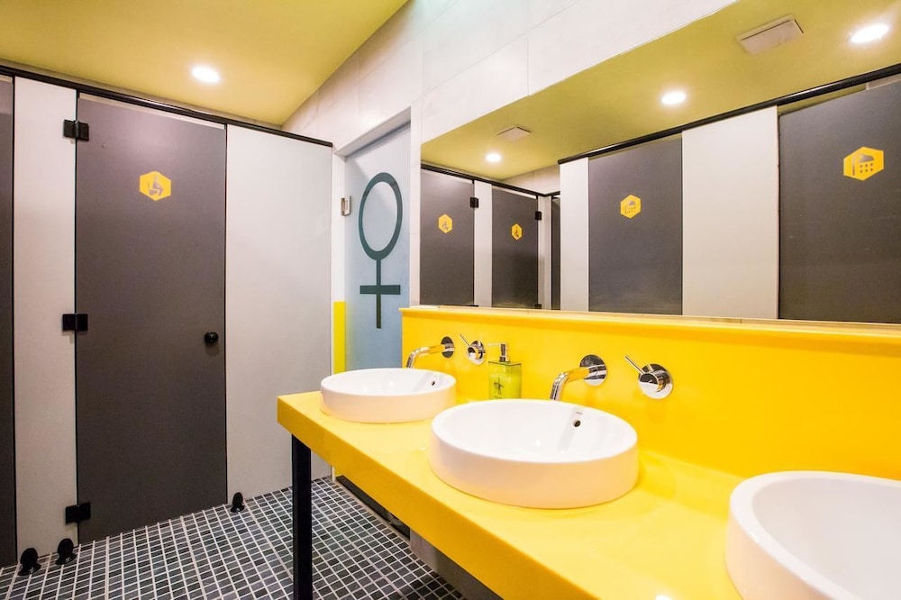 Central Woods Hostel
