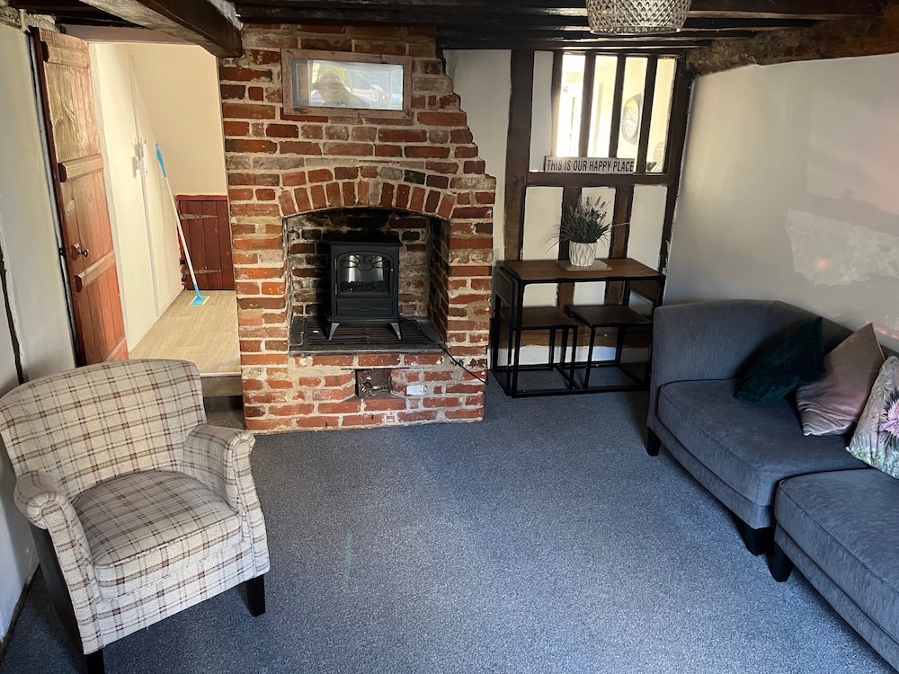 Harleston Cottage Norfolk / Suffolk Border