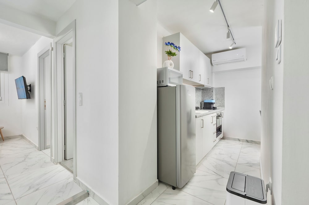 Premium Jacuzzi Suite at the City Center