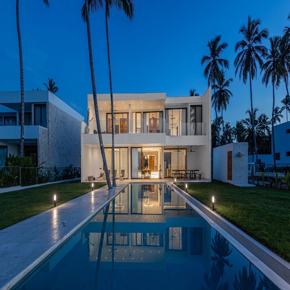 A Tale of Luxury Serenity and Oceanfront Bliss