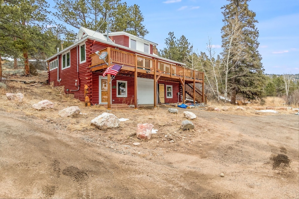 Pine Brook - 30 Nights Minimum Rental Only 4 Bedroom Cabin by RedAwning view 4