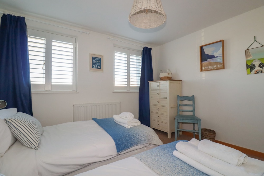 Sea View House