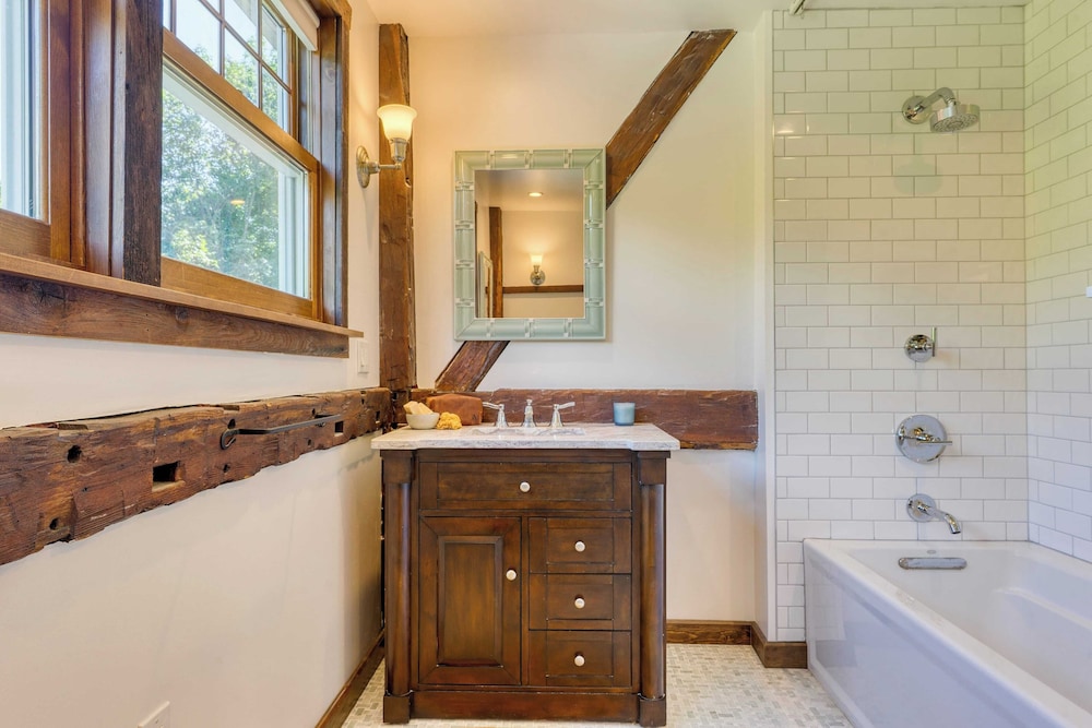 Historic Barn Retreat w/ Pool & Pond Views Longview Pond Lodge by Avantstay