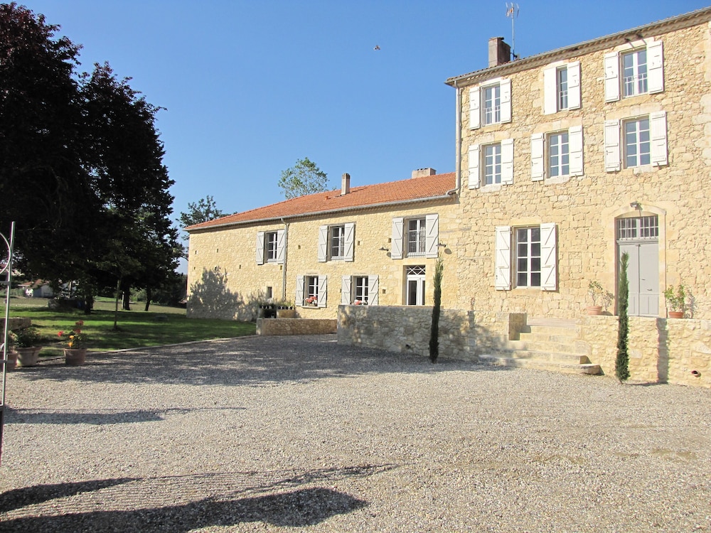 Photo 40