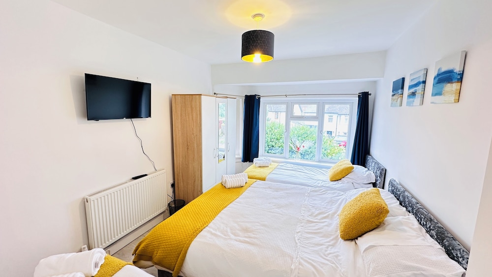 Pengam House