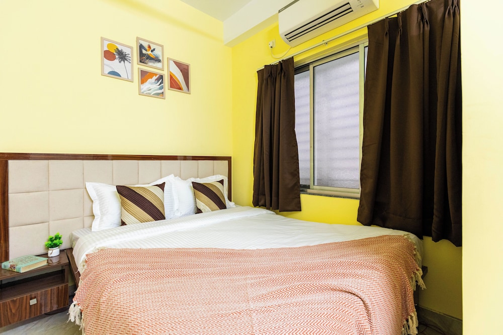 City Haven by Jadecaps Nr. Belle Vue Hsp 3bhk