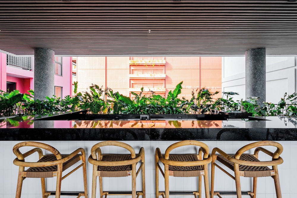 Centriqo by Wynwood house