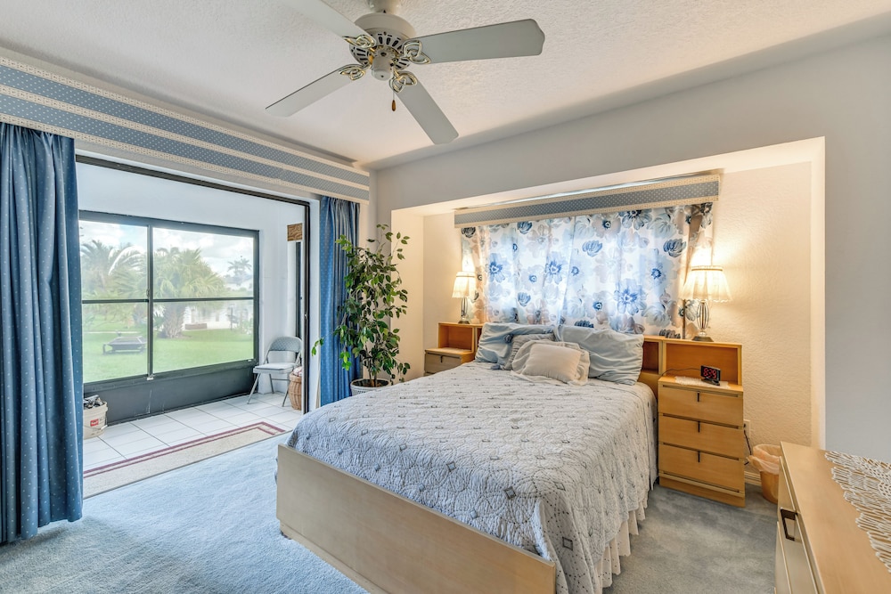 Sunroom & Dock! Canal-front Home in Port Charlotte