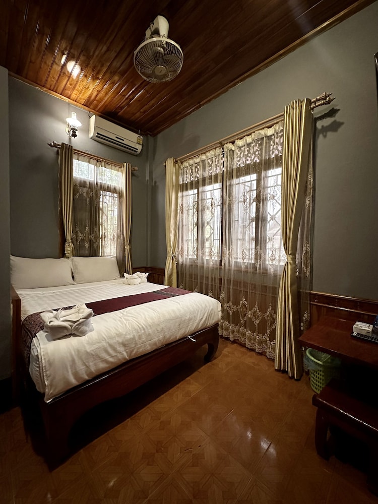 Nittaya Guesthouse