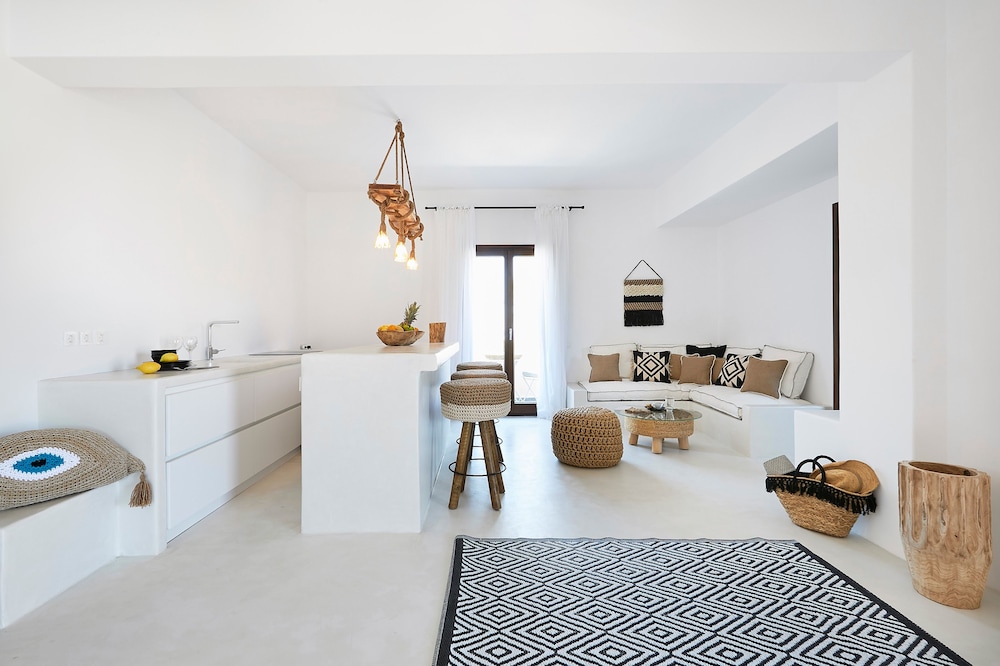 Le Blanc Suite