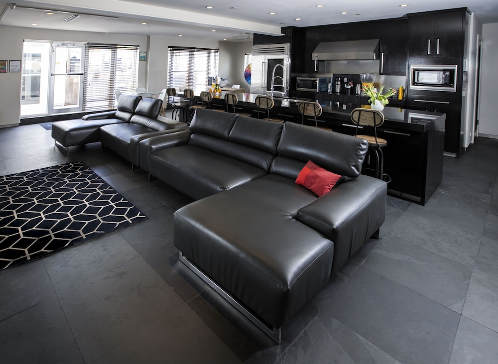 Posh South Beach Hostel