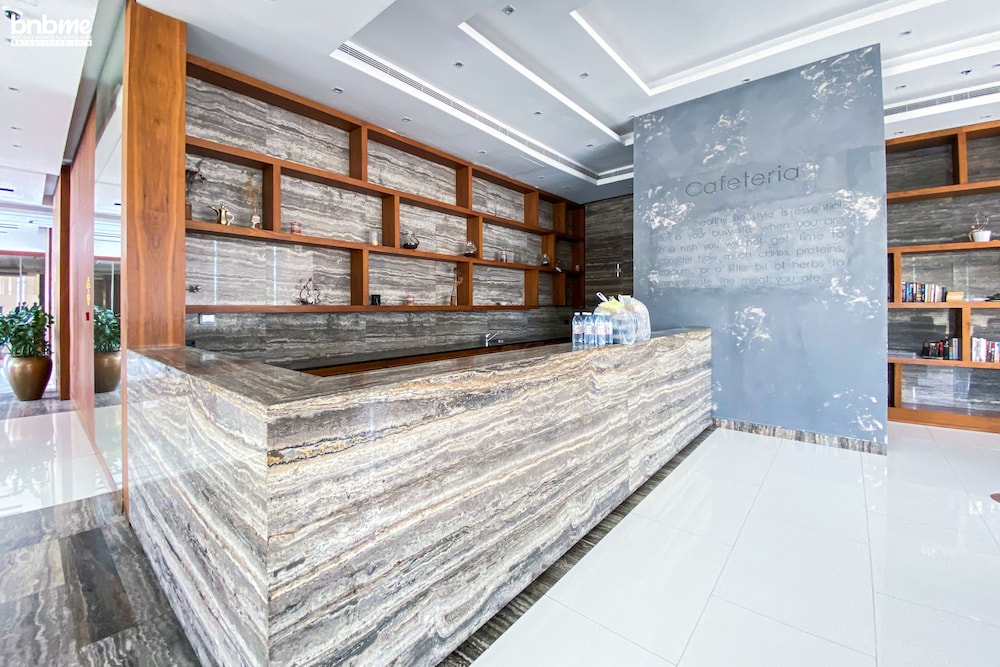 ST-Giovani BTQ-1918 by bnbme homes