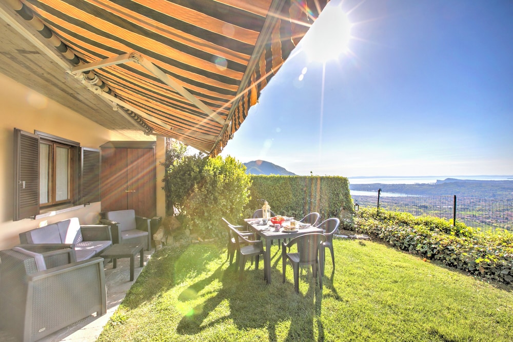 Amirovista-garden, Lake View, Shared Pool