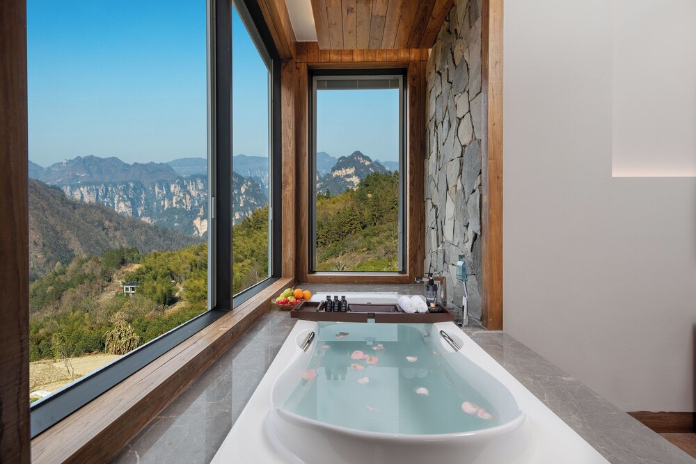Zhangjiajie Valley Love Holiday Hotel