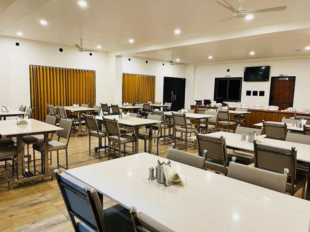 Gokul Resort
