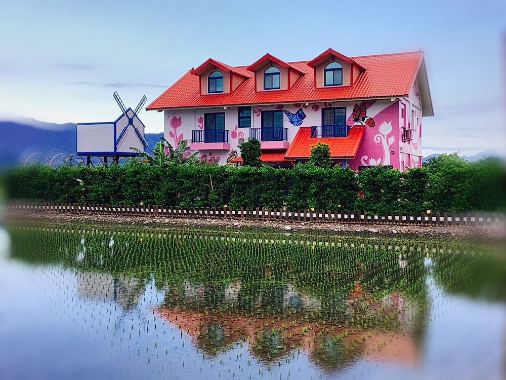 Tao Heung Garden B&B