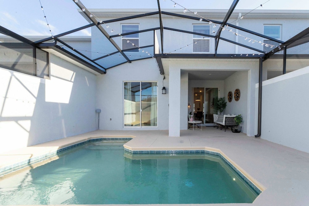 Stylish Fun Retreat Pool Themed Rooms