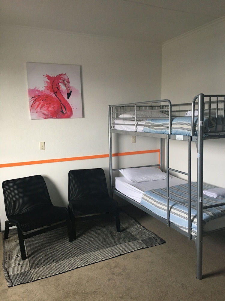 BoBs Hostel