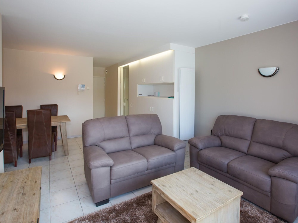 Golf Azur Frejus With Swimming Pool