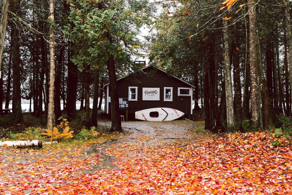 Highland Lodge