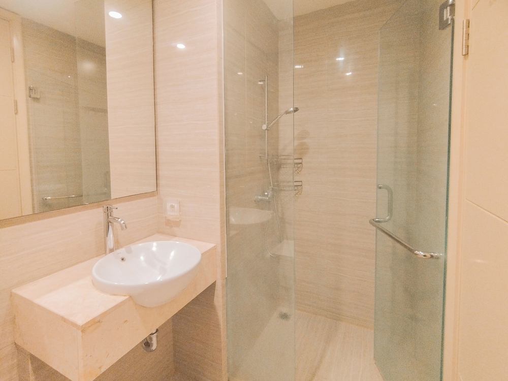 Warm 3Br Direct Access To Mall La Riz Supermall Mansion Apartment