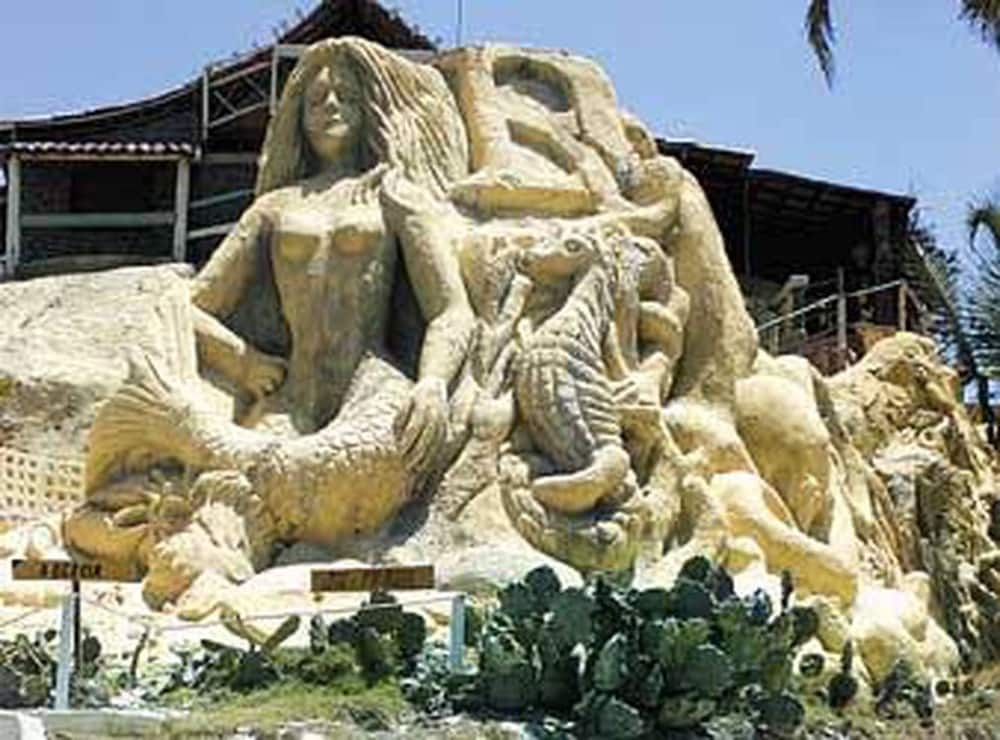 Canoa Guest House