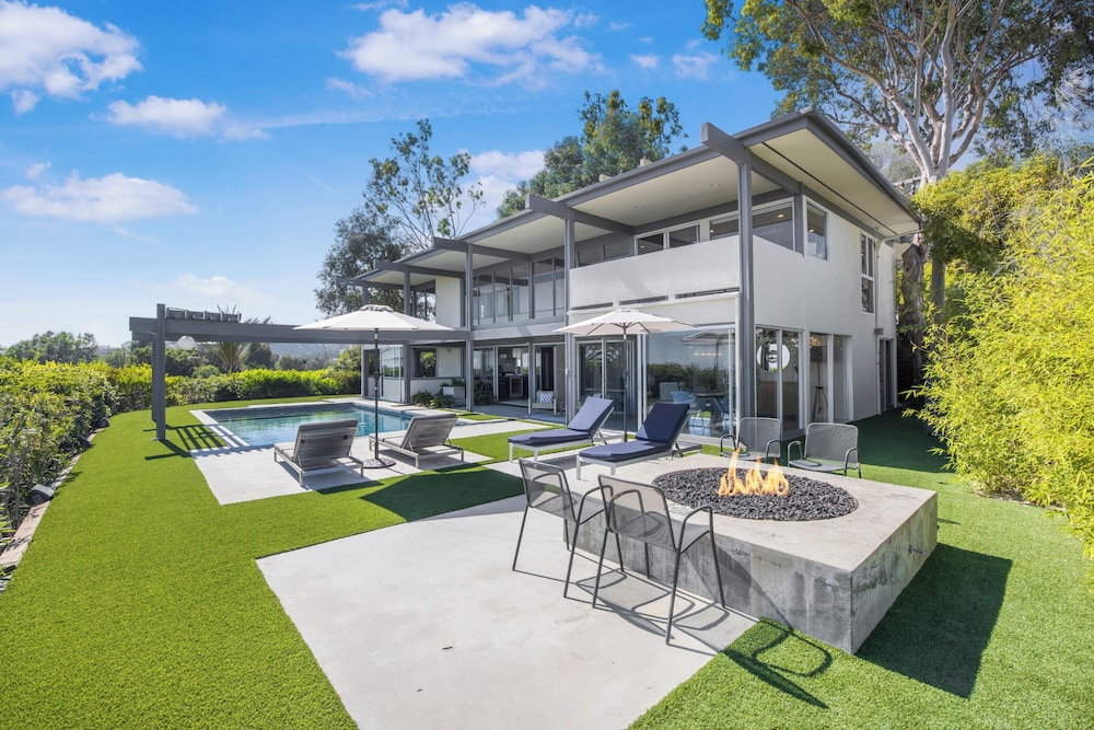 Solara Point - Sunset to Skyline With Pool & Epic Views - Image 5