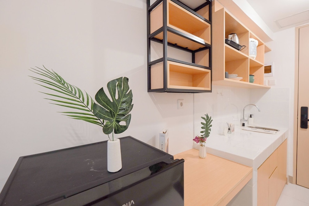 Modern And Compact Studio At Tokyo Riverside Pik 2 Apartement